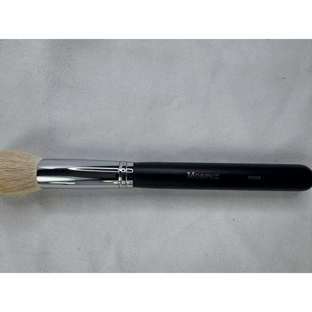 Morphe m528 pro